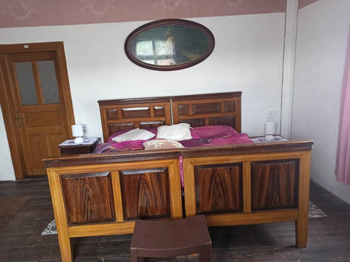 Apartman Menany Zewnętrze zdjęcie