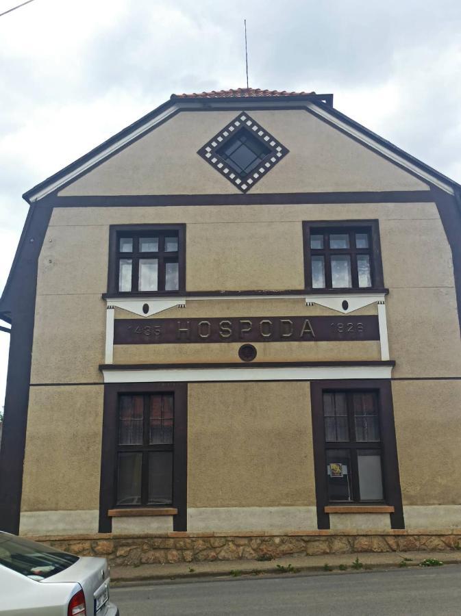 Apartman Menany Zewnętrze zdjęcie